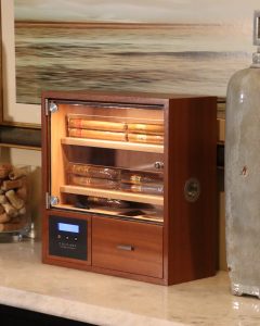 desktop humidor, small humidor, humidor with active humidification, temperature and humidity humidor